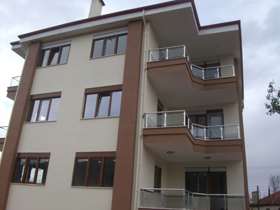 MUZAFFERSEKER_PVC_1